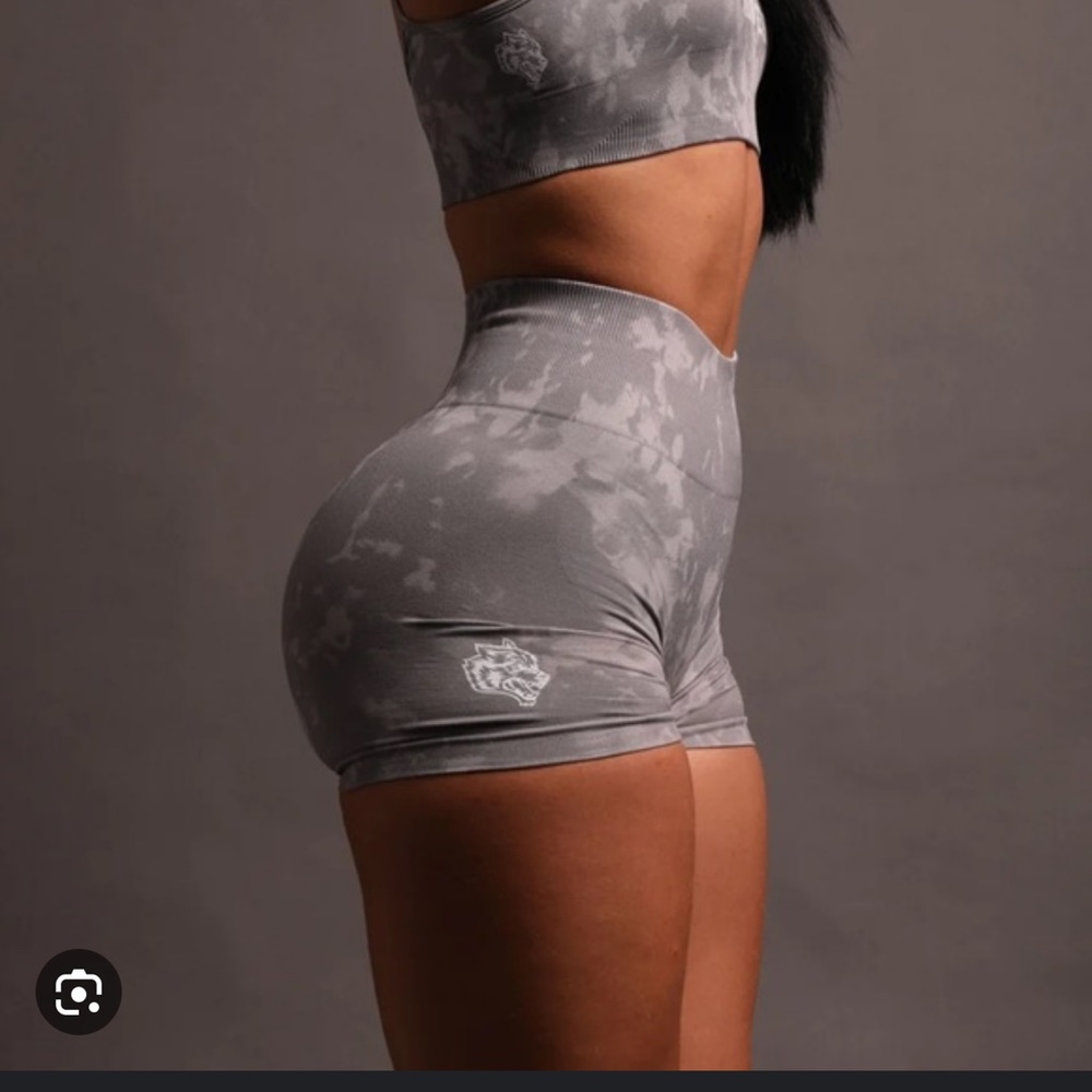 Darc sport shadow tonal marble short